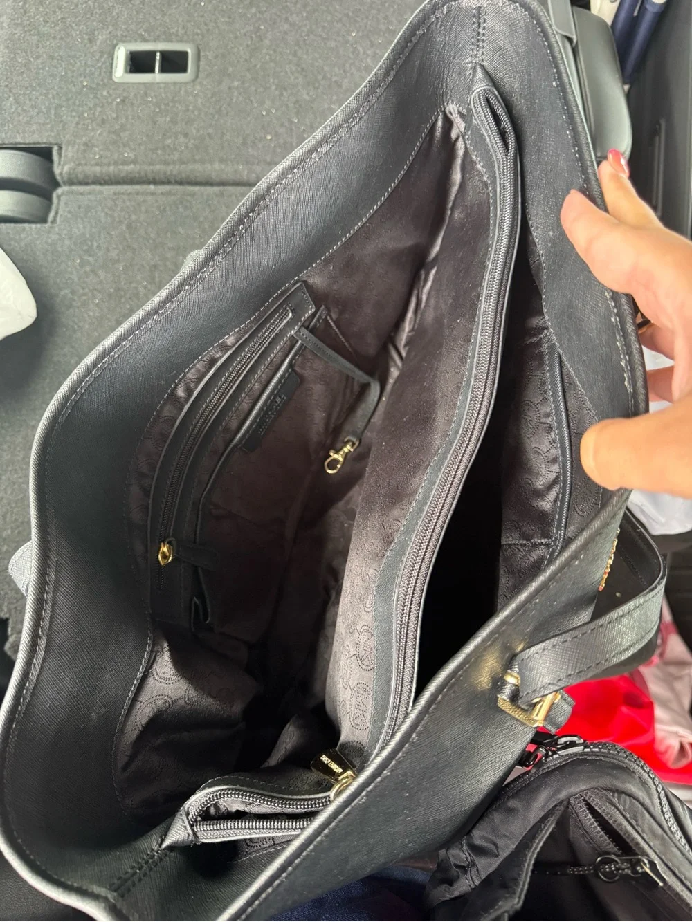 Michael Kors Purse / Bag